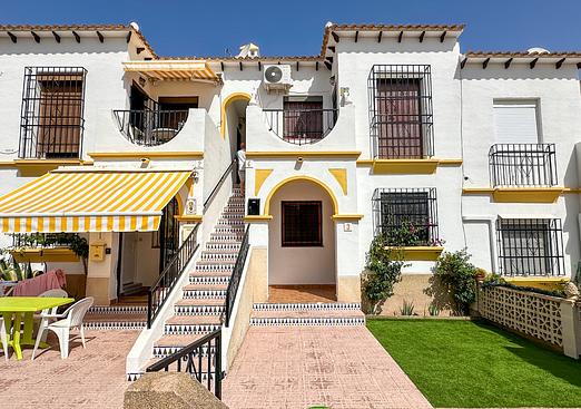 Bungalow in San Miguel de Salinas