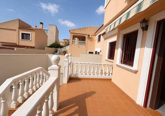 Villa in Villamartin