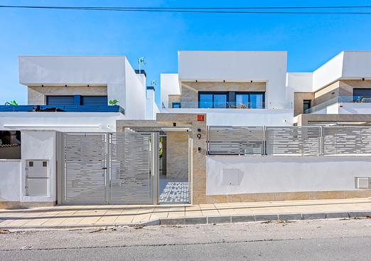 Villa in Orihuela Costa