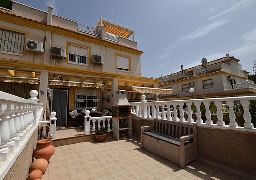 Town house in Algorfa