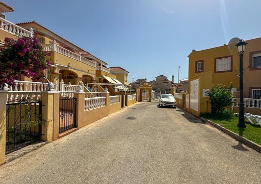 Town house in Orihuela Costa