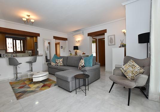Apartment in Algorfa