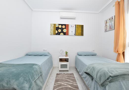 Apartment in Algorfa