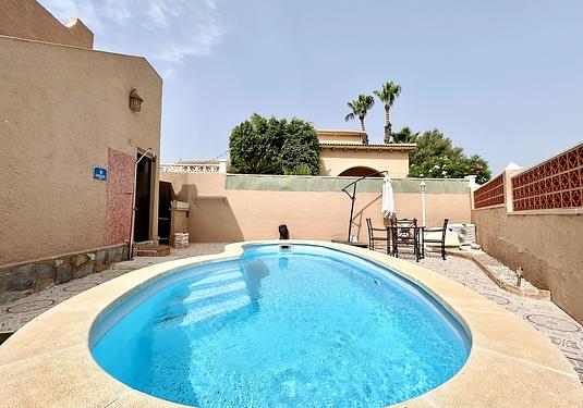 Bungalow in Villamartin