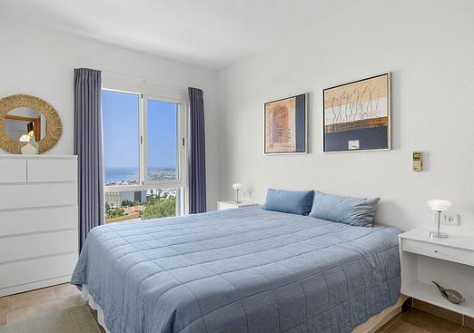 Apartment in El Higueron