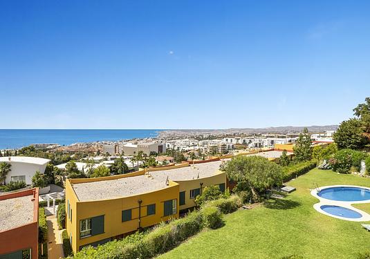 Apartment in El Higueron
