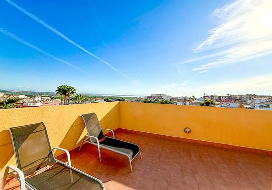 Apartment in San Miguel de Salinas