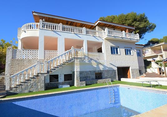 Villa in Campoamor