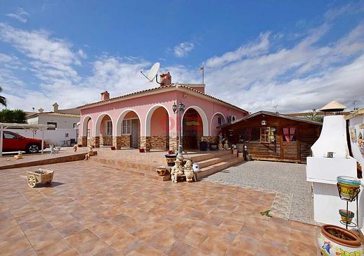 Villa in Cabo Roig
