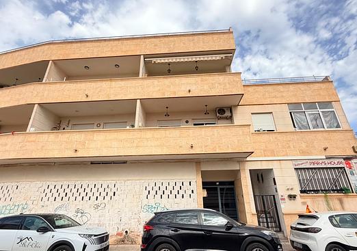 Apartment in Los Montesinos