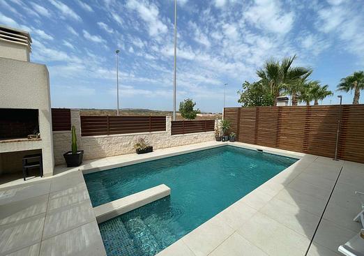 Villa in Benijofar