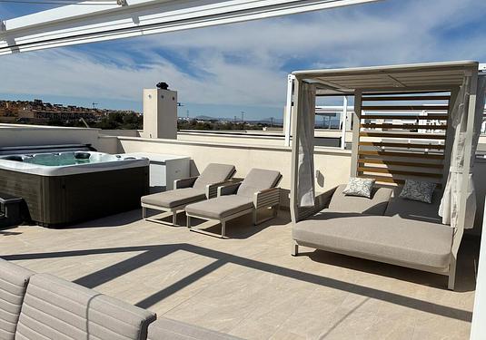 Penthouse penthouse in Los Almendros (Orihuela-Costa)