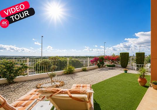 Apartment in Altaona Golf and Country Club