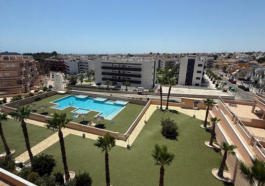 Apartment in Orihuela Costa