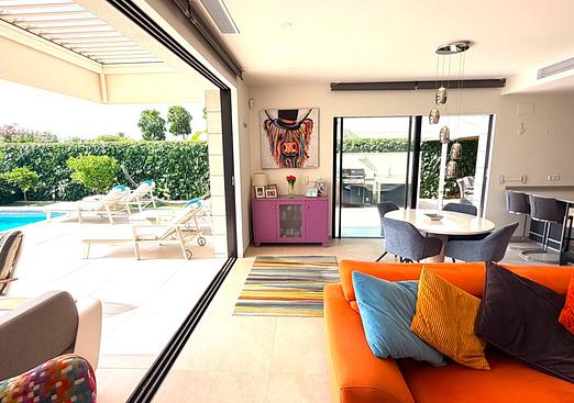 Villa in Los Montesinos