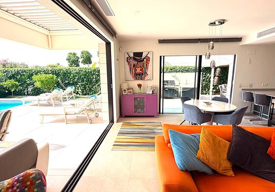 Villa in Los Montesinos