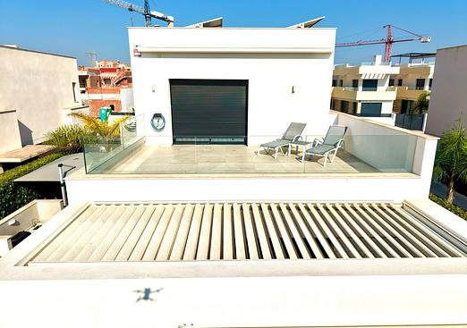 Villa in Los Montesinos