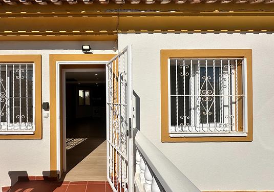 Apartment in Orihuela Costa