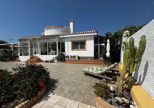 Villa in Almunecar