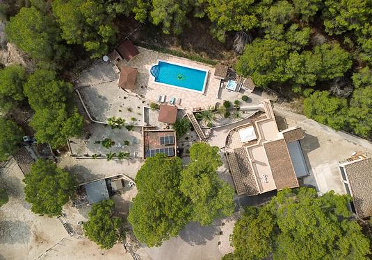 Country house in Torremendo