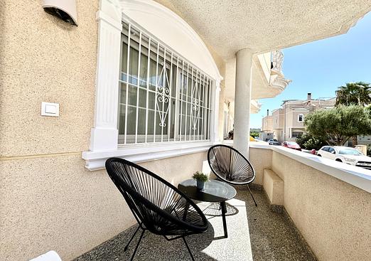 Town house in Heredades