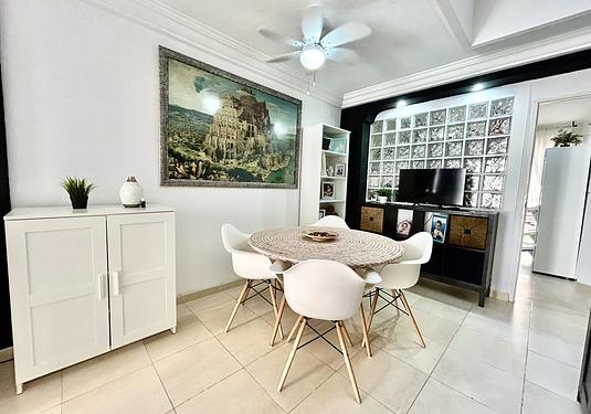 Town house in Heredades