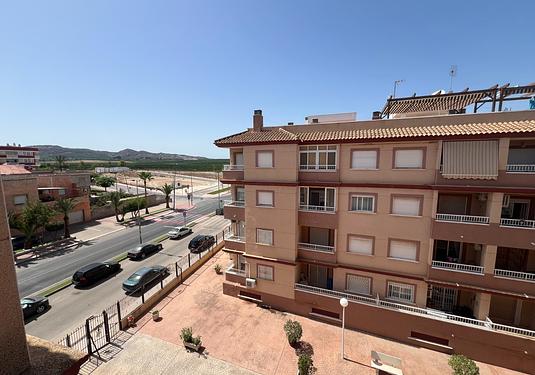 Apartment in Algorfa
