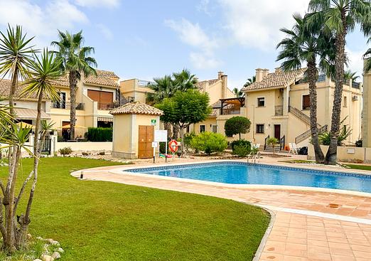 Town house in La Finca Golf Resort