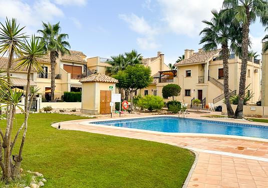 Town house in La Finca Golf Resort
