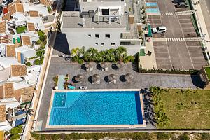 thumb 32