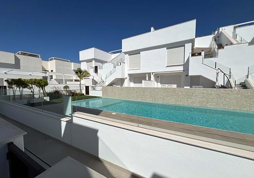 Bungalow in Pilar de La Horadada