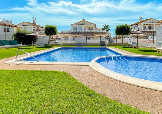 Town house in Orihuela Costa