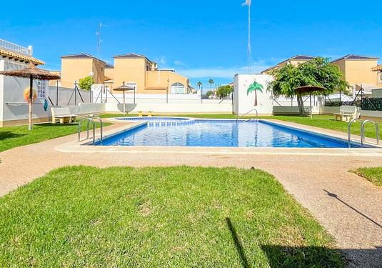 Town house in Orihuela Costa