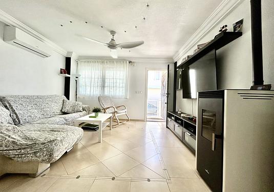 Town house in Formentera del Segura