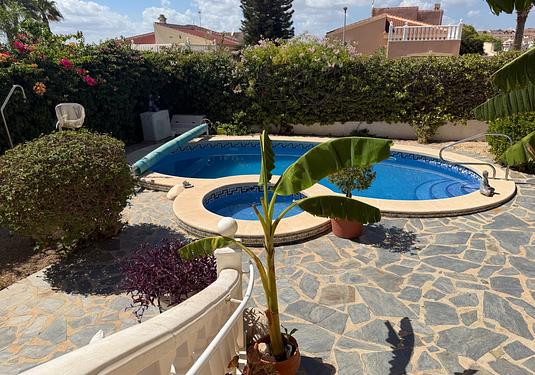 Villa in Rojales