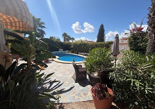Villa in Rojales