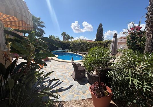 Villa in Rojales