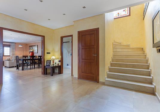 Villa in Los Montesinos