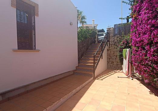 Villa in Algorfa