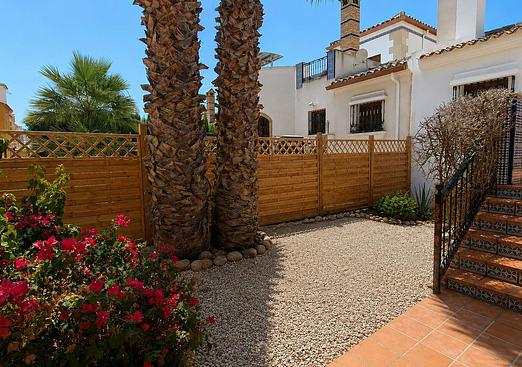 Villa in Algorfa