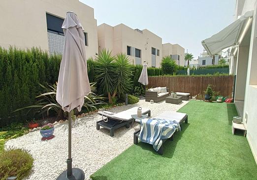 Apartment in San Miguel de Salinas
