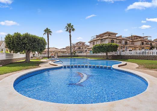 Semi detached in Lomas de Caboroig