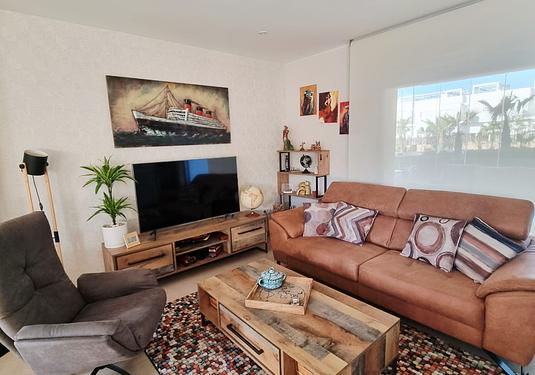 Apartment in Orihuela Costa