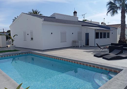 Villa in Cabo Roig