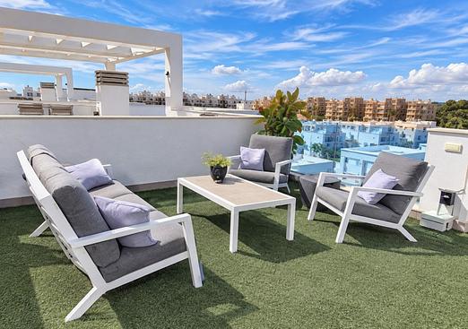 Apartment in El Raso