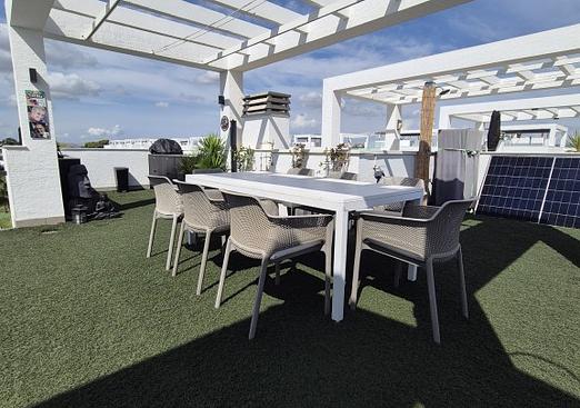 Apartment in El Raso