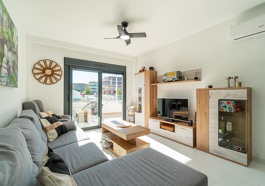 Apartment in San Miguel de Salinas