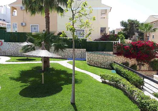 Apartment in Orihuela Costa