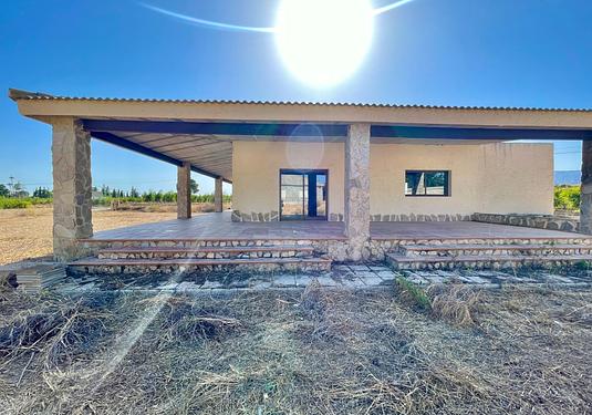 Country house in Elche