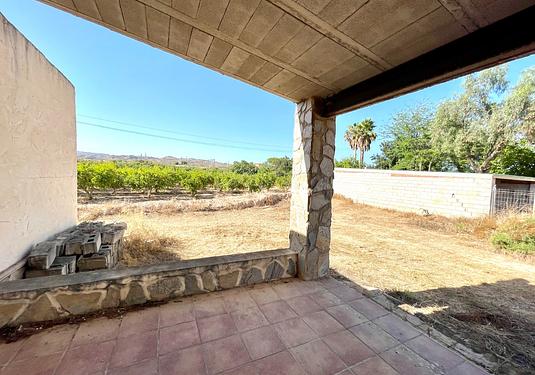 Country house in Elche